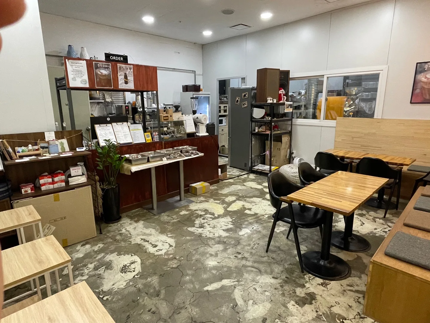 타셋커피로스터스