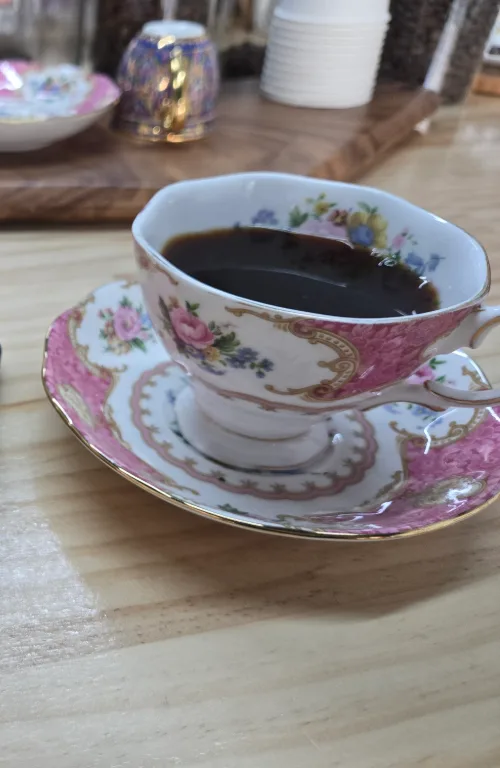 쿠아루아로스터즈